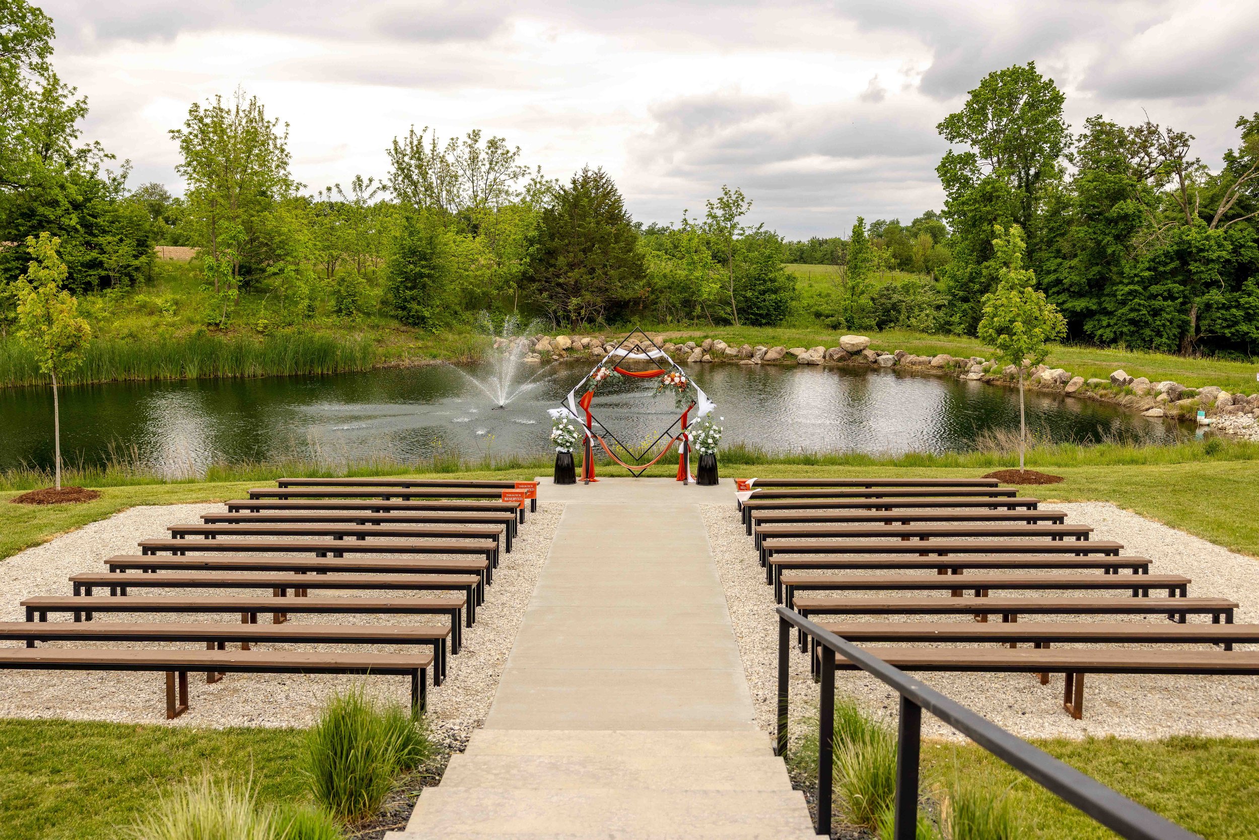 A Romantic Iowa Wedding Ceremony