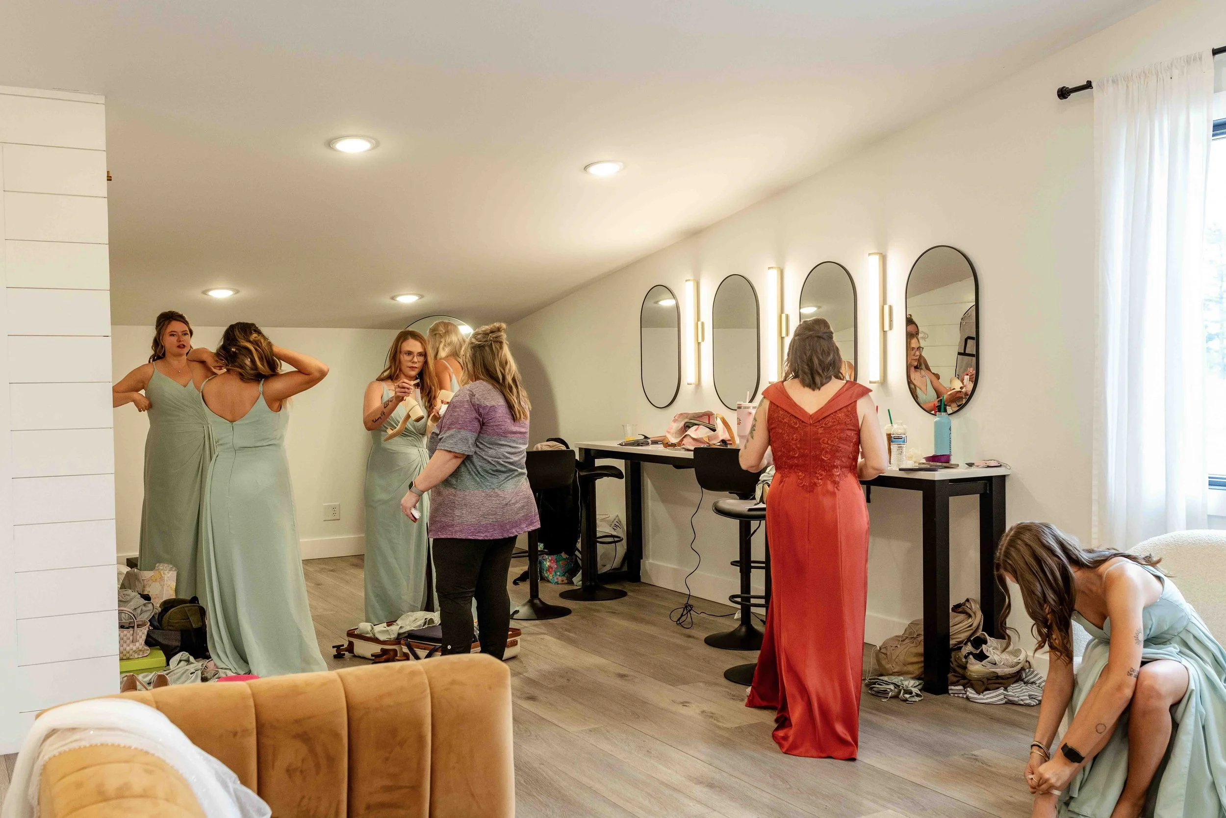 A Mother Helping Her Daughter Prepare for Forever at Walnut Ridge Venue