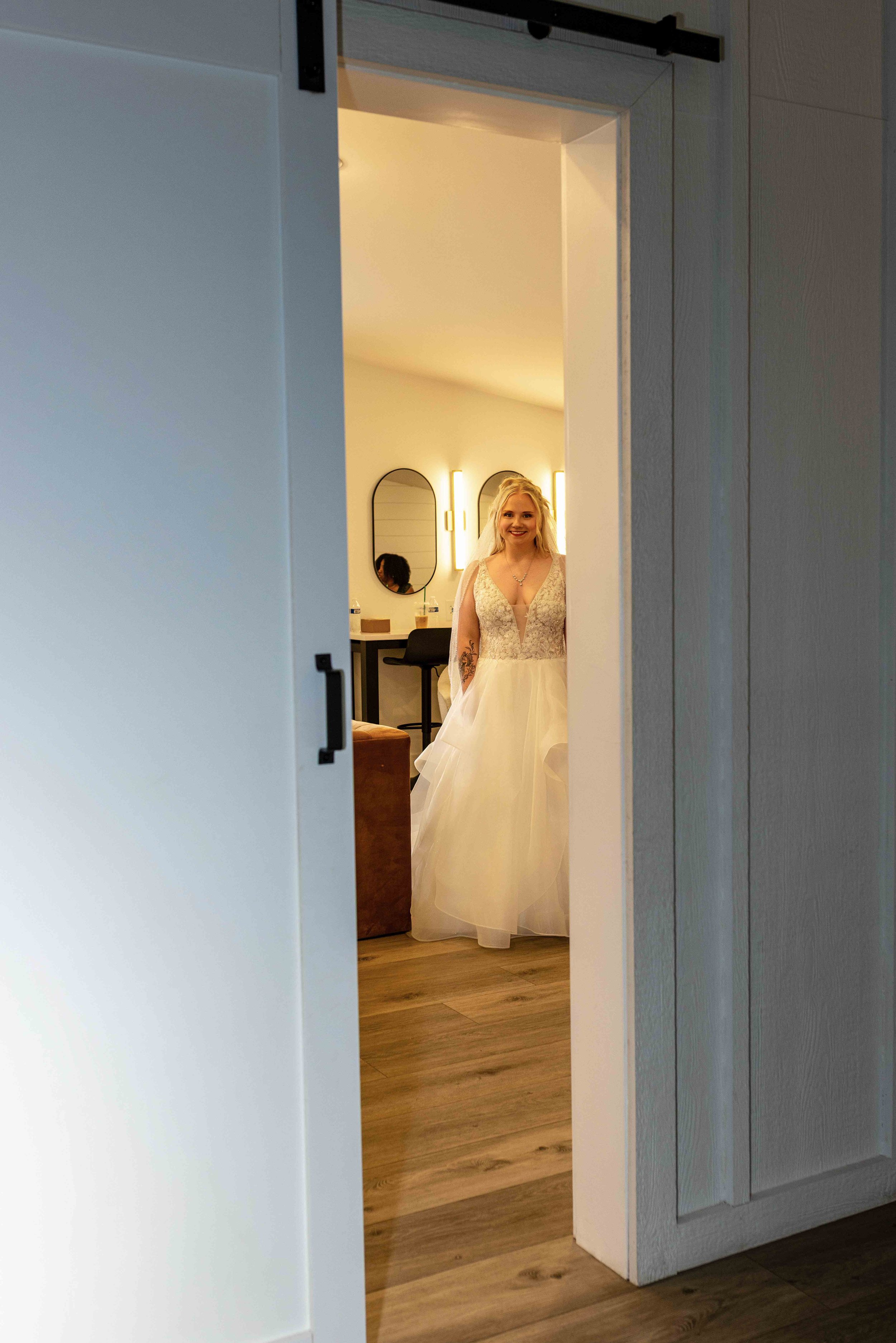     Walnut Ridge Venue wedding photographer