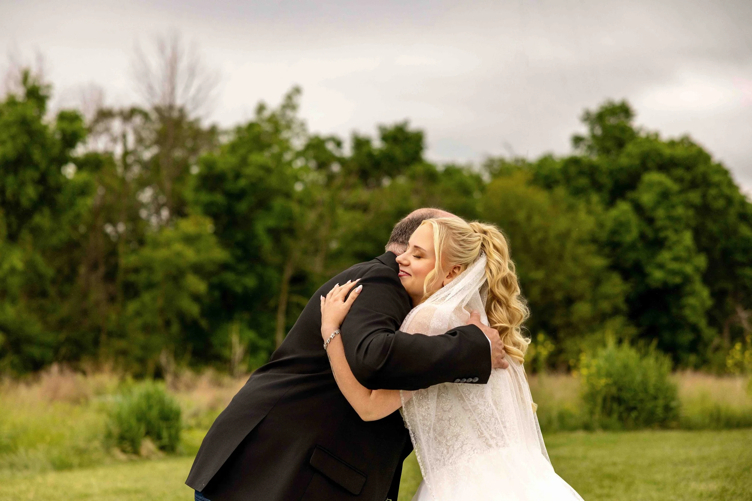 Wedding Photography at Walnut Ridge Venue