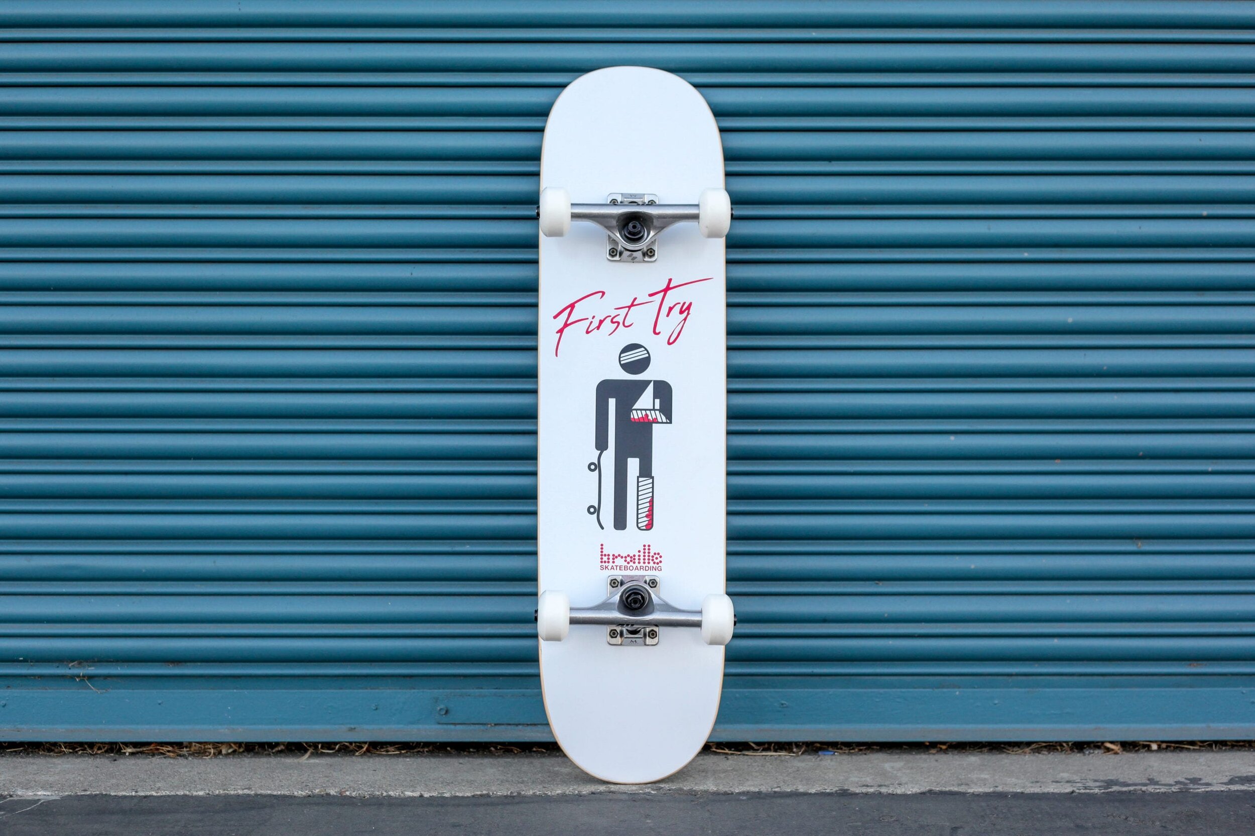 First Try Broken Arm Complete Skateboard