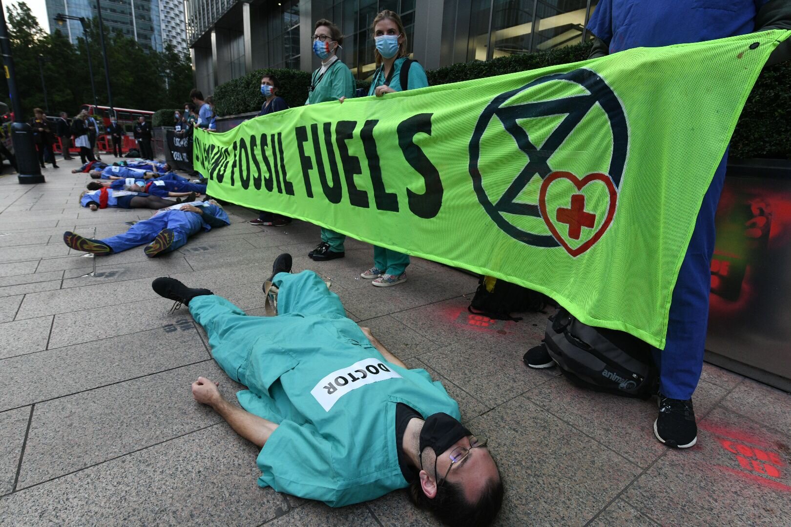 2021-sep-3-hcps-stop-funding-fossil-fuels-jpmorgan.jpeg