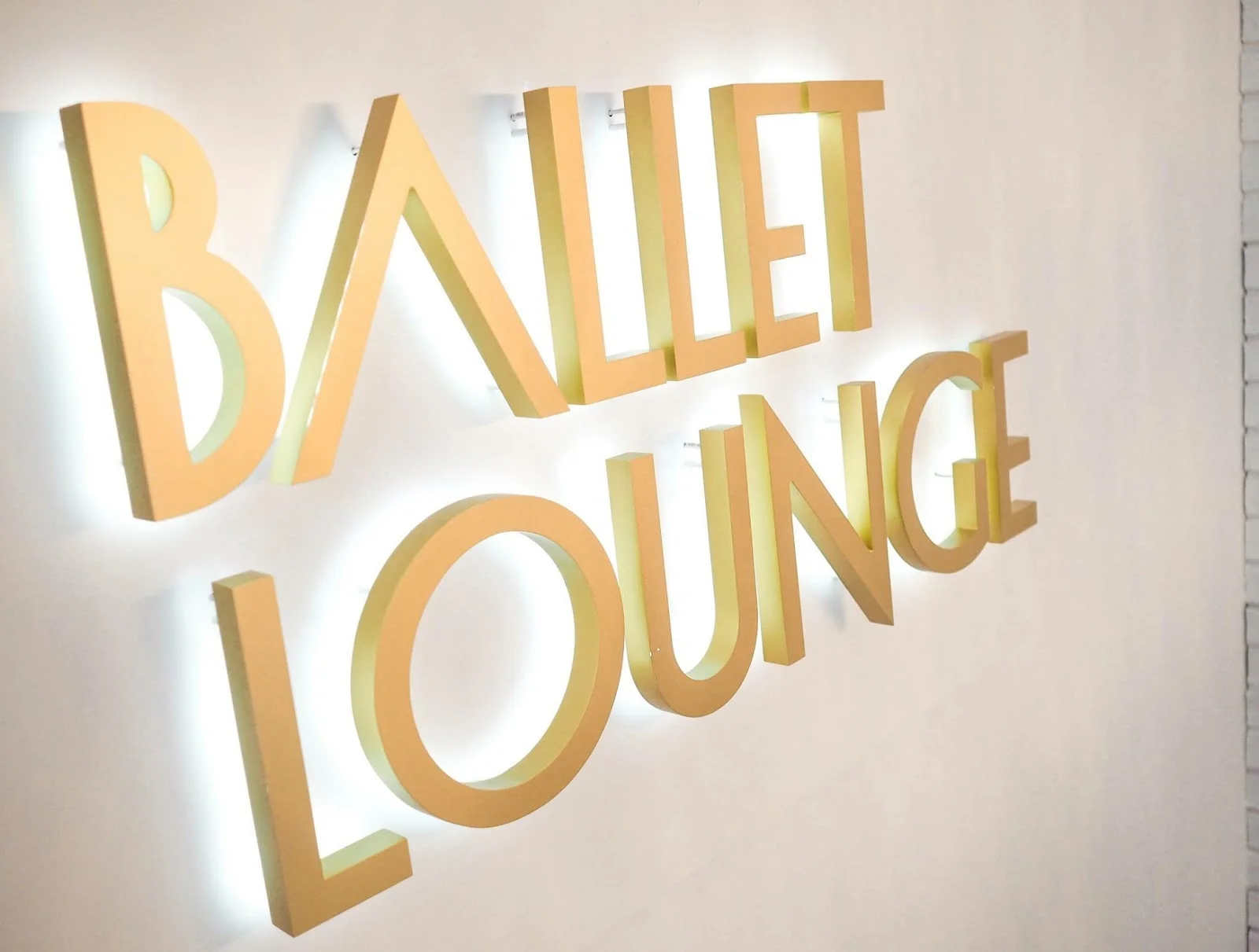 Ballet lounge sign.jpg