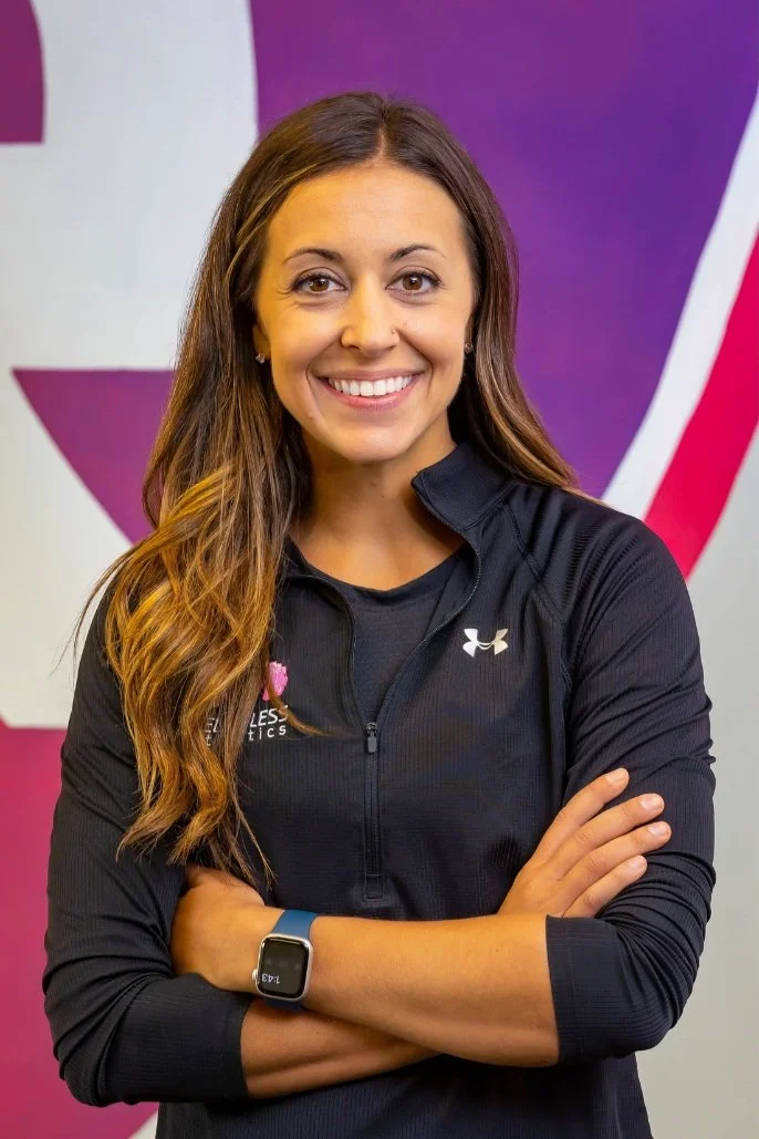 The Ultimate Guide to Female Athletes and Knee Injuries 8 Untitled+design