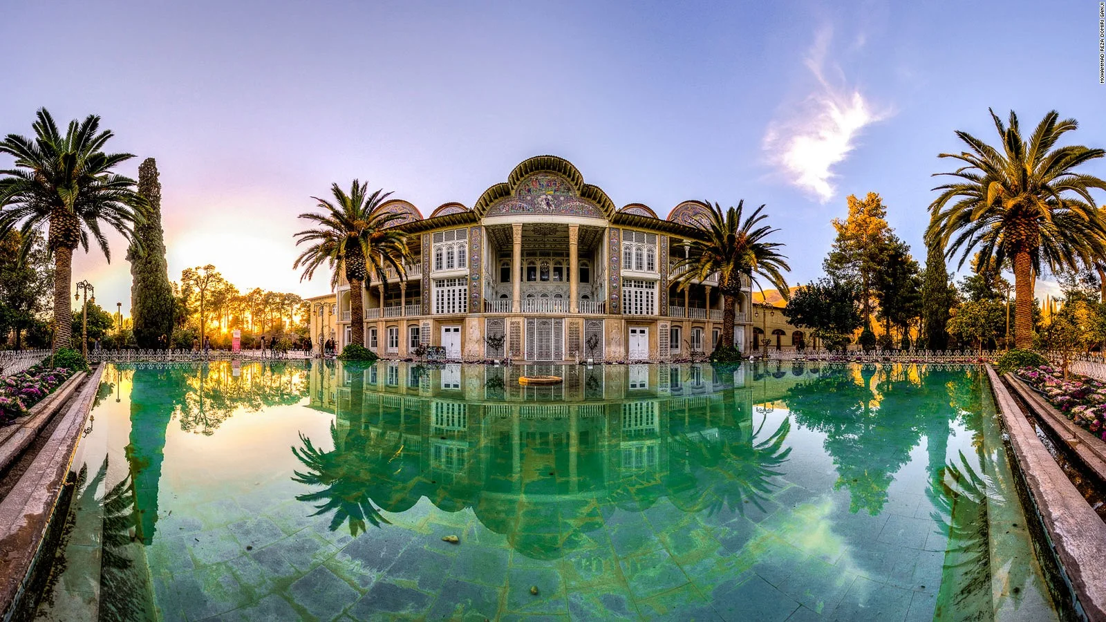 160210133440-eram-garden--shiraz-7-full-169.jpg