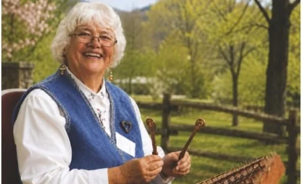 Announcing "Dulcimerrily for Hammered Dulcimer" by Madeline MacNeil