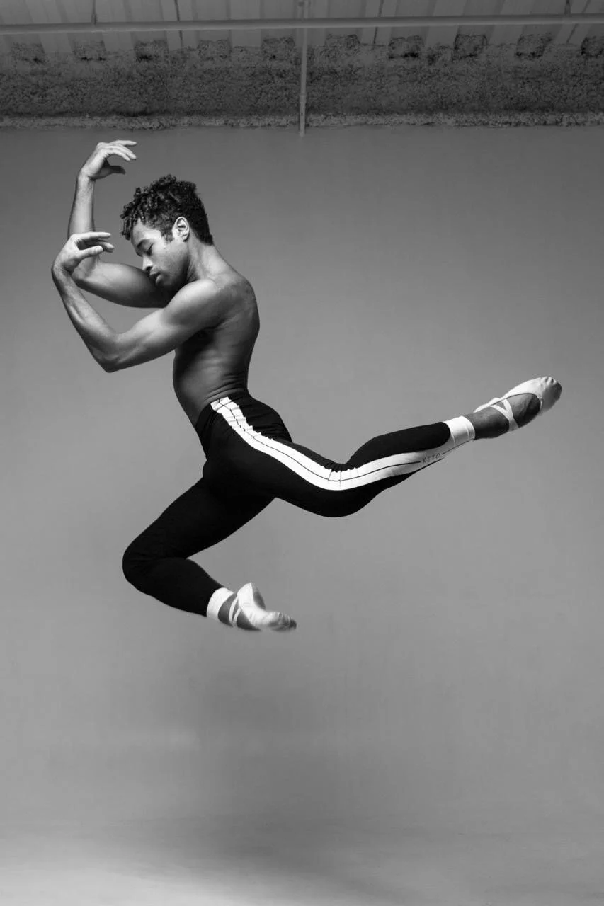 Gabe Stone Shayer bio pic.JPG