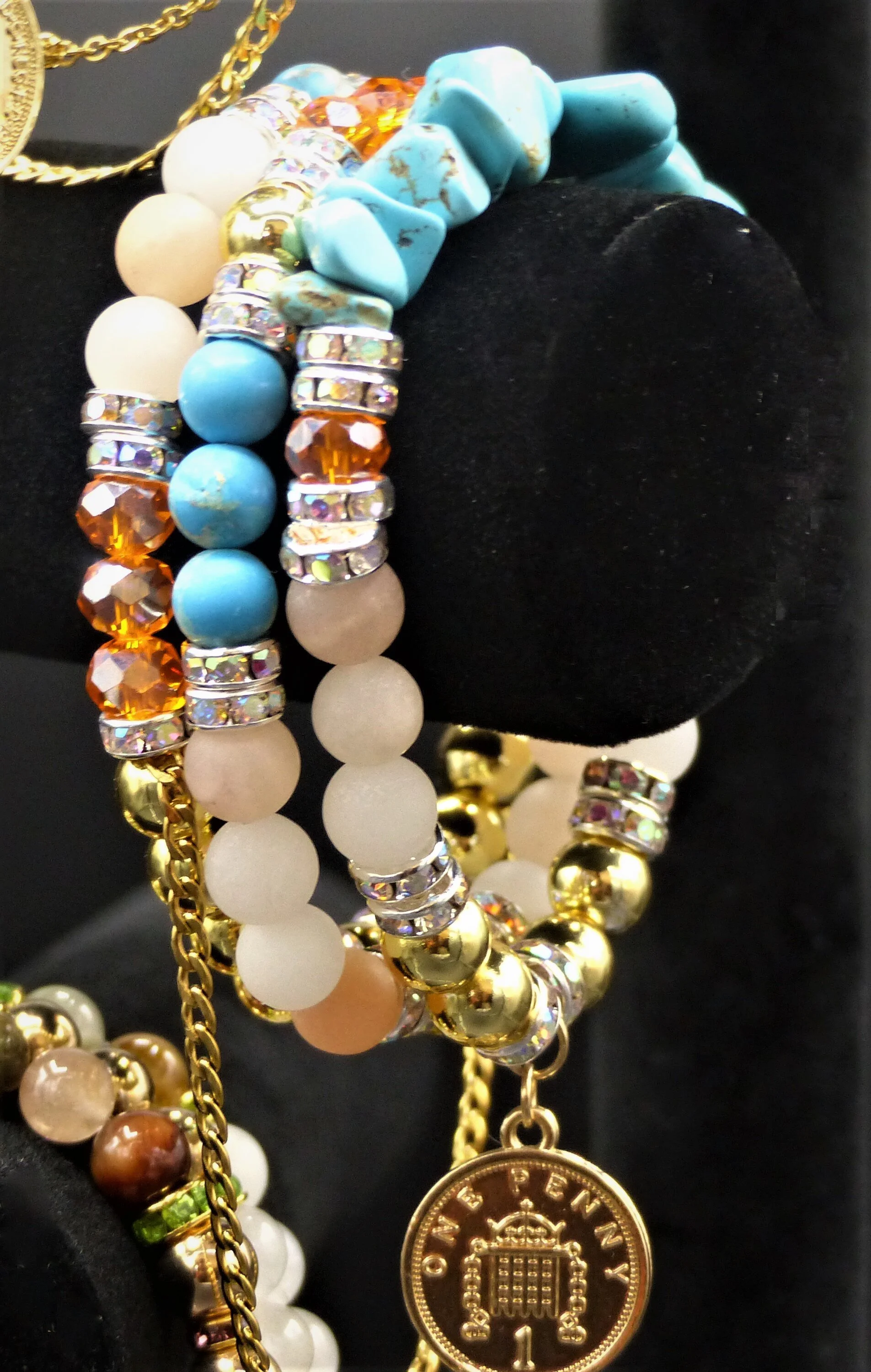 Astin - stretch bracelet stack