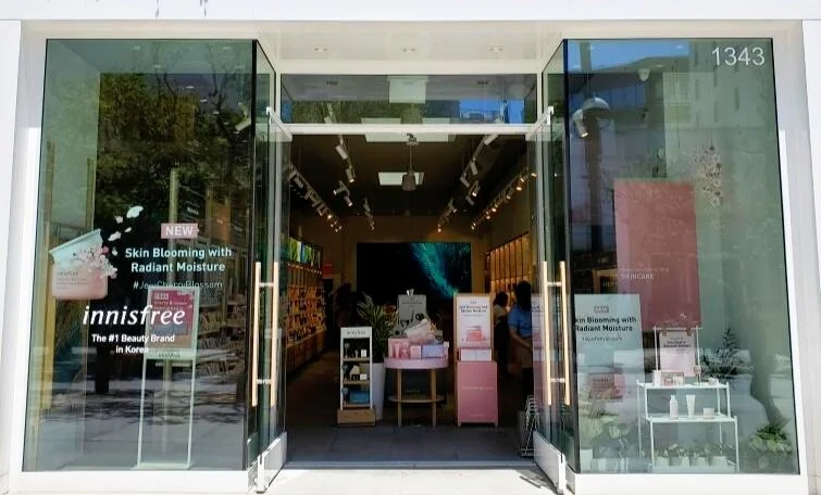 Front+of+store+full+view.jpg