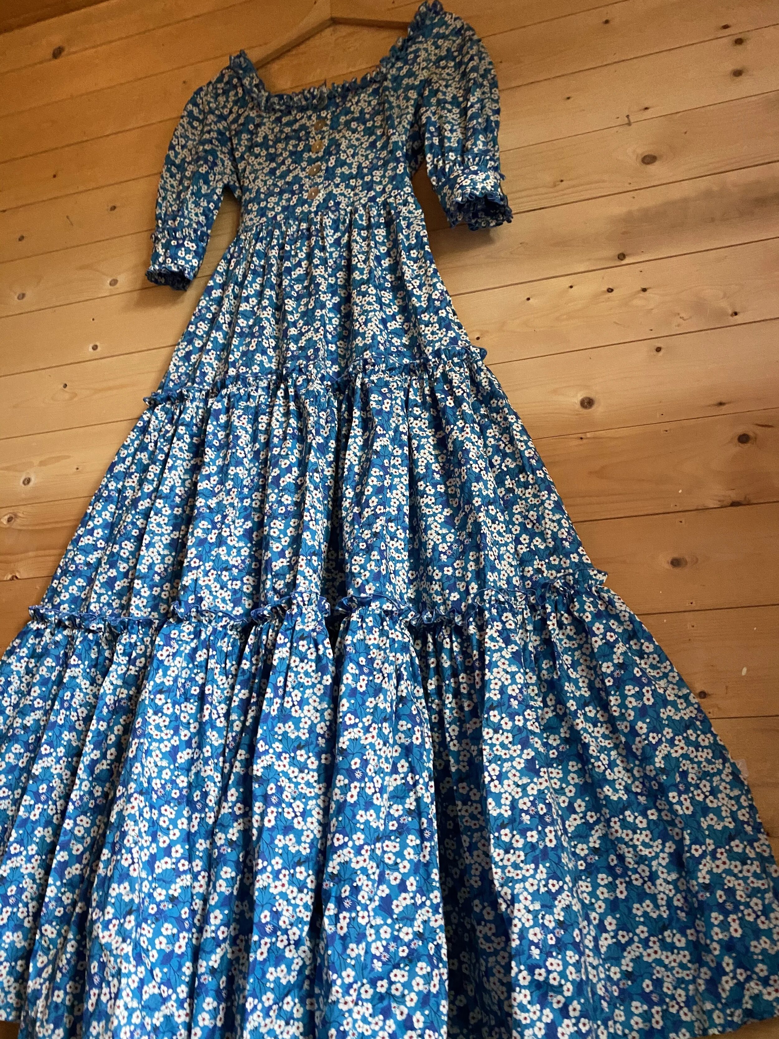 E3A8A9C5-515D-4021-B5A4-4E63F39916BD