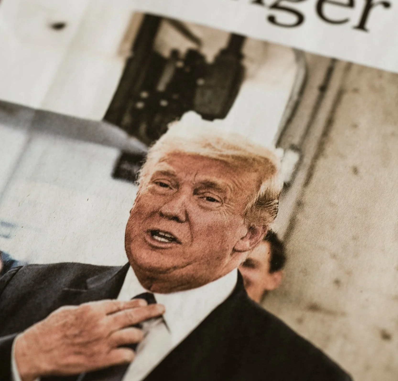 What's Going On with Trump and the FBI? 