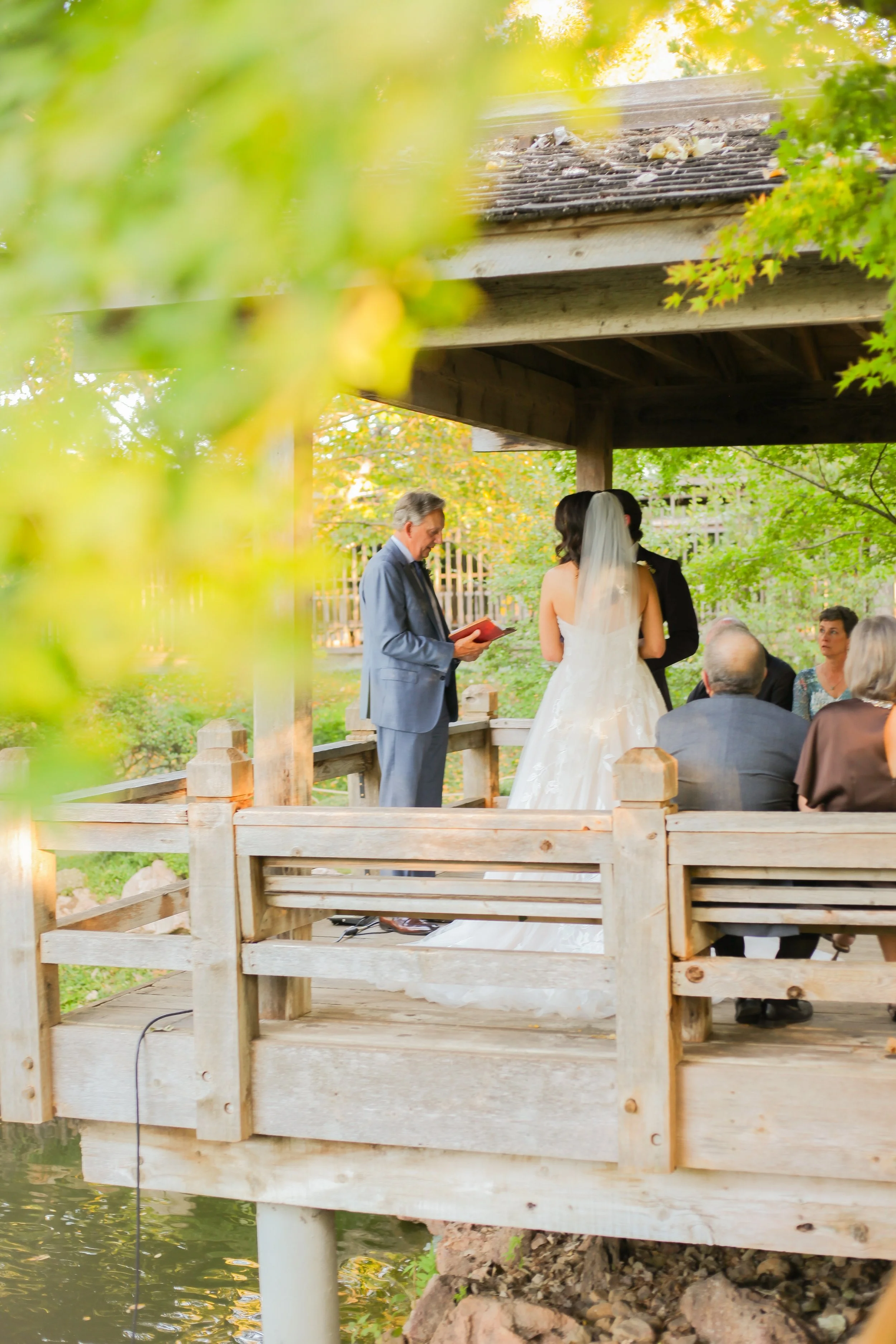 Sarah E Photos - 6 Hour Wedding Photography Coverage 2026 - 1/2 Deposit Is Due To Reserve Your Date