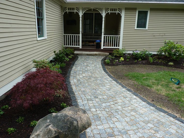 DSchw-cobblewalk-planted1-800.jpg