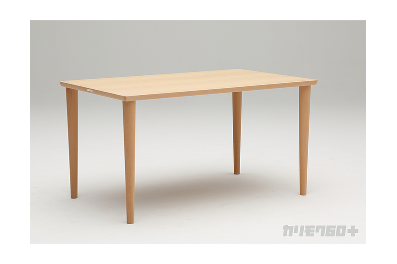 Dining table medium beech.png