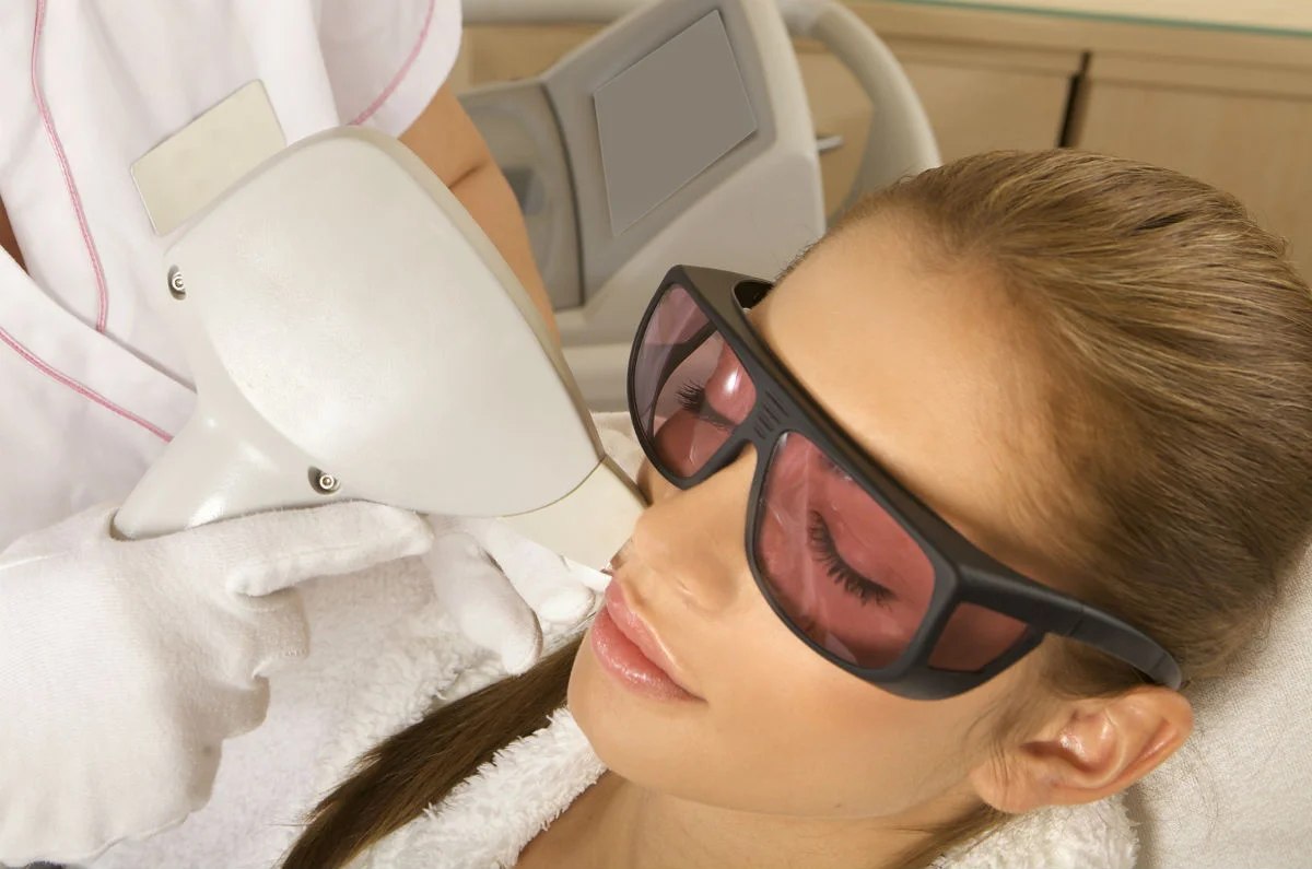 Laser-hair-removal-advanceddermalaser1.jpg