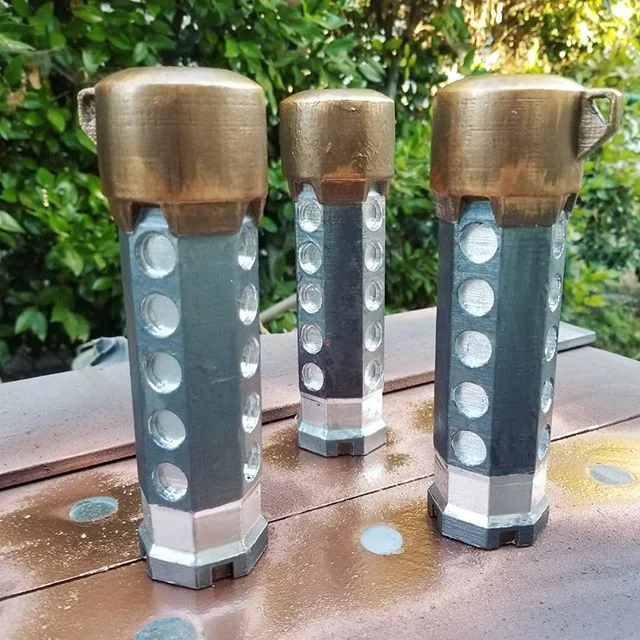 I'm going to sandiego comic con 2019 next week and am going to cosplay as McCree from Blizzard's game Overwatch! So I'm in supper rush mode right now to get my props and cosplay in order! More posts on my progress in the upcoming days.

These are McC