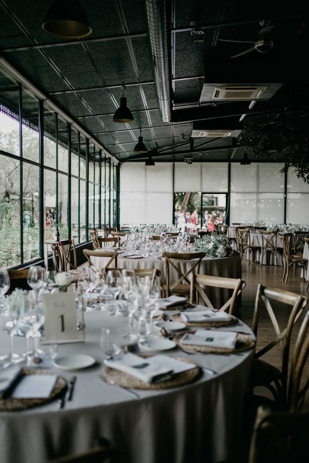Vista general de la Sala Orangerie preparada pel banquet de boda a Tarragona.