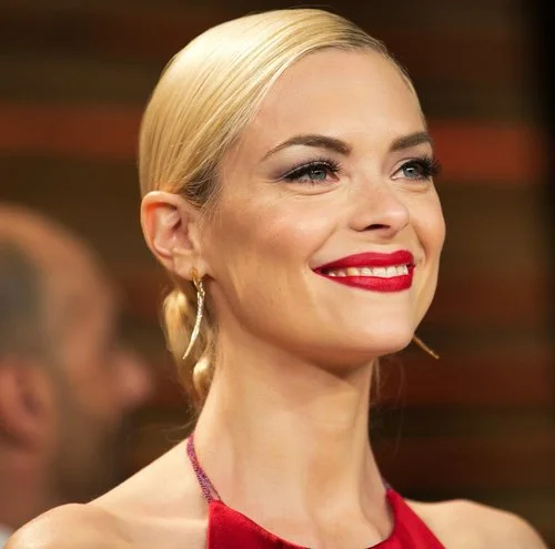 jaime-king-2014-vanity-fair-oscar-party-01.jpg
