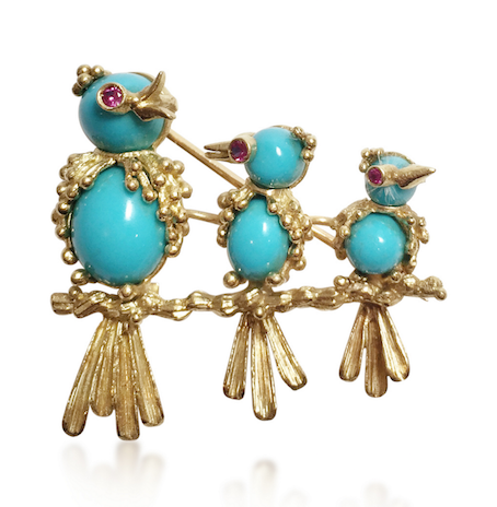 Comeback of the Brooch: 12 Stylish Ways to Wear It