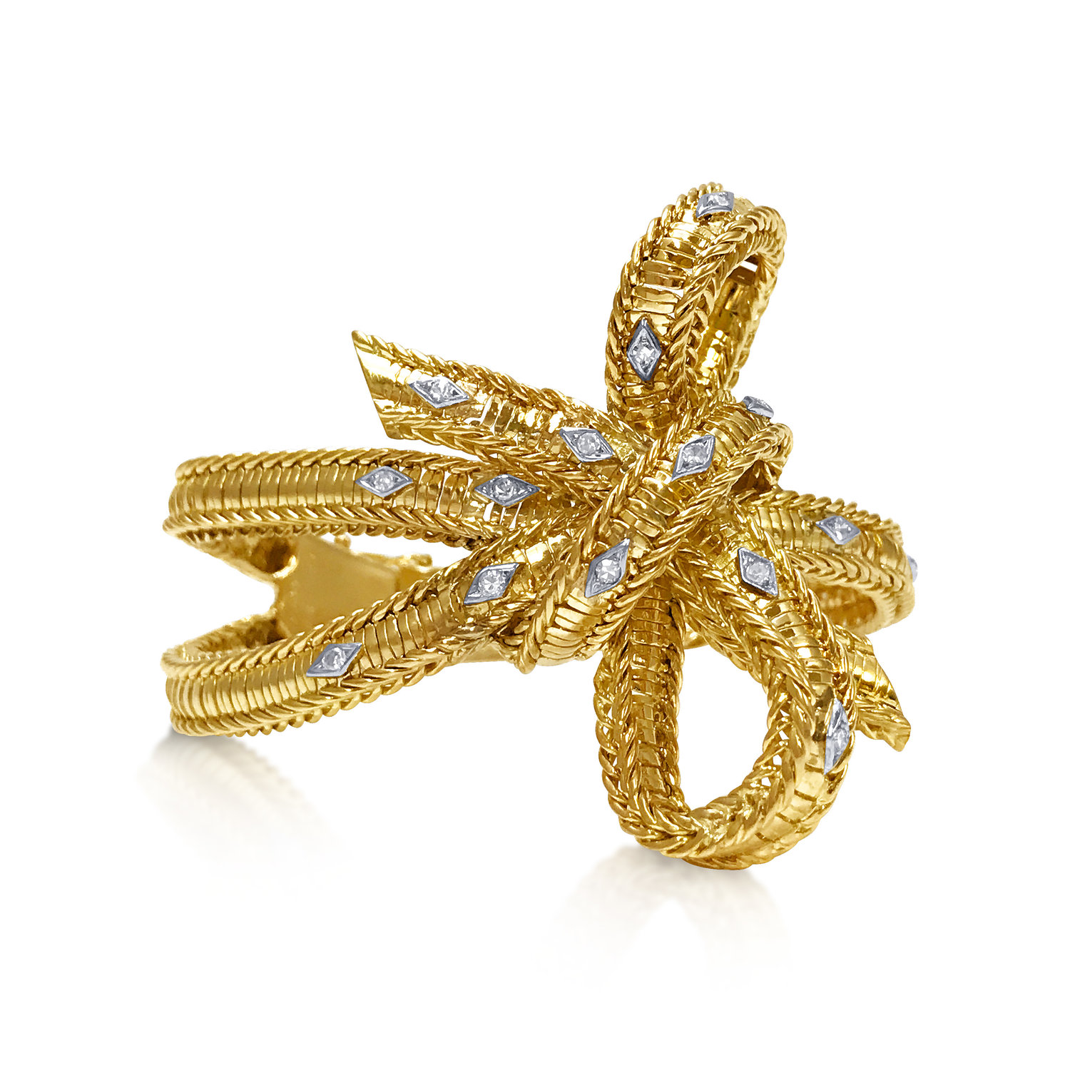 A SET OF 18K GOLD AND DIAMOND BROOCH AND EARRINGS, BY STERLE PARIS, CIRCA 1950  