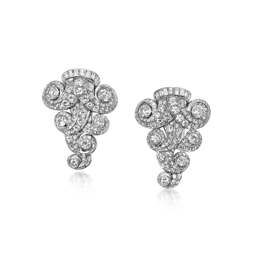 A PAIR OF MID-20TH CENTURY DIAMOND BROOCHES, BY SUZANNE BELPERRON