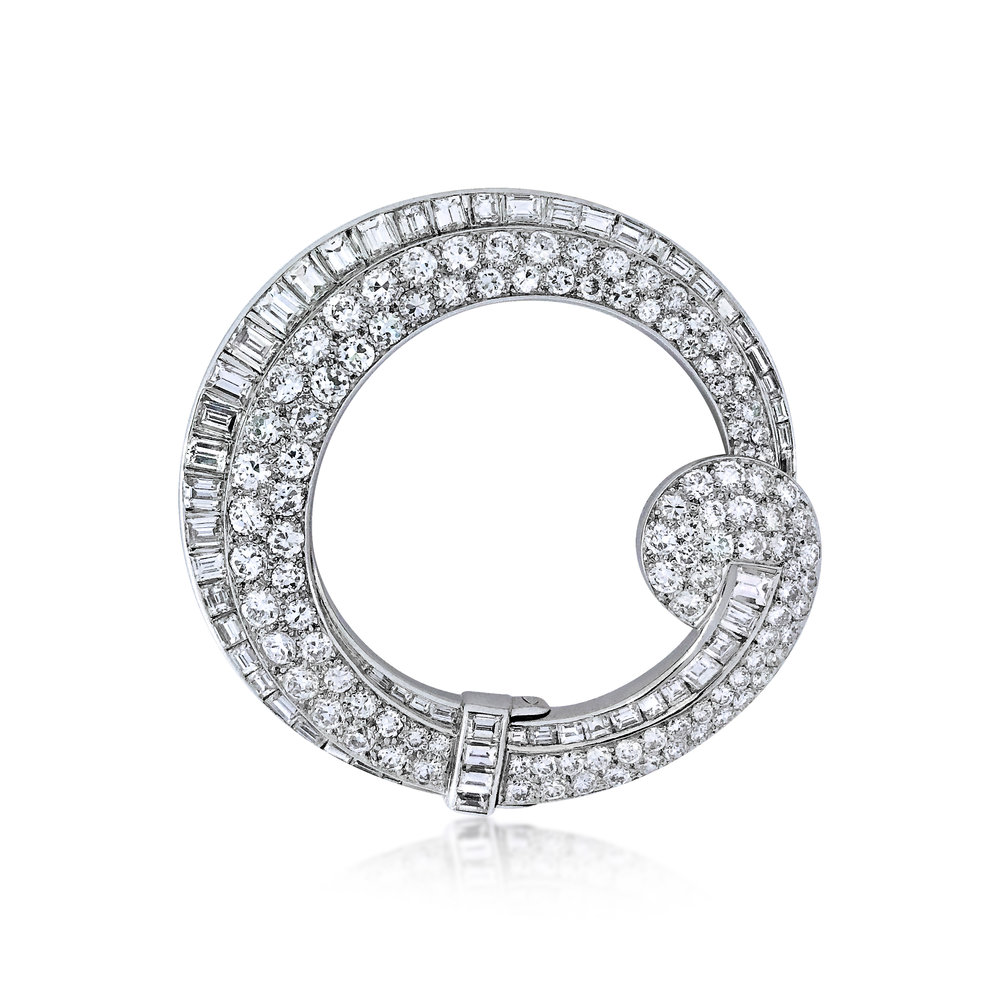 A 'CLIP ANNEAU" DIAMOND BROOCH, BY VAN CLEEF &amp; ARPELS - SOLD