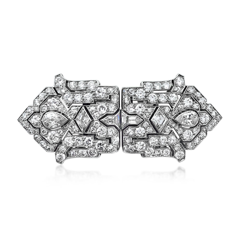 A DIAMOND DOUBLE CLIP BROOCH, CIRCA 1920'S - SOLD