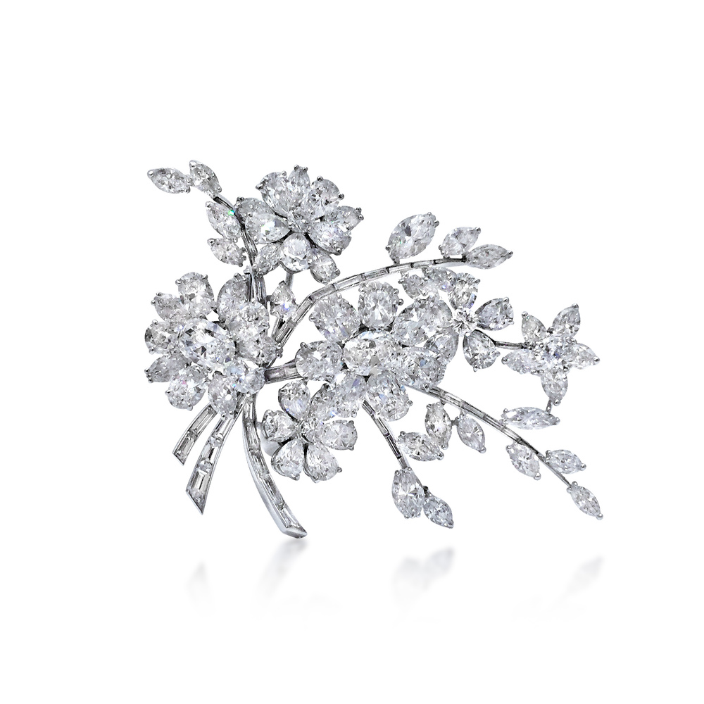 AN 18K WHITE GOLD AND DIAMOND TREMBLANT BROOCH, CIRCA 1950S, BY BULGARI  
