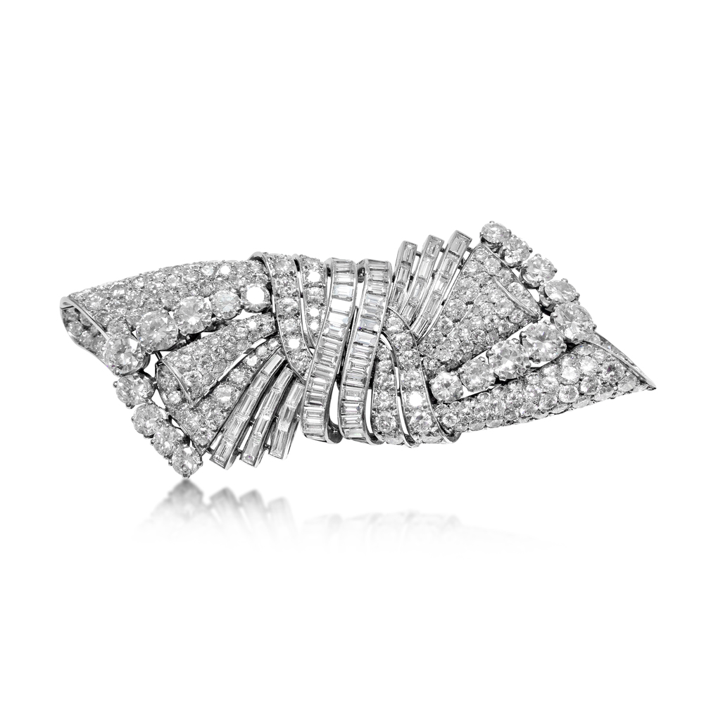 AN ART DECO DIAMOND, PLATINUM DOUBLE CLIP BROOCH, CIRCA 1930'S - SOLD