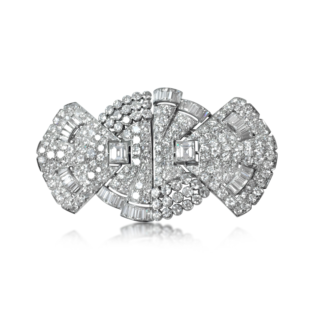 AN ART DECO DIAMOND DOUBLE CLIP BROOCH, CIRCA 1925 - SOLD