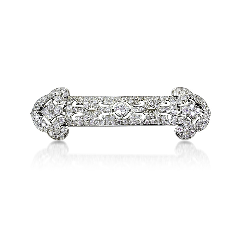 AN ART DECO DIAMOND AND PLATINUM BAR BROOCH, CIRCA 1925 - SOLD