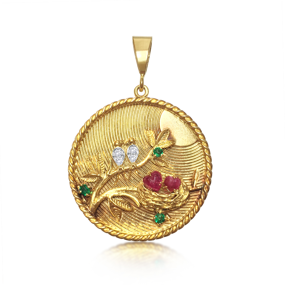 AN 18K GOLD PENDANT, SIGNED FRED, CIRCA 1970 