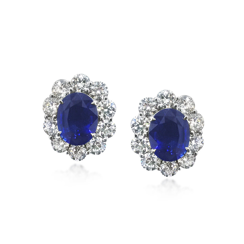 TN-AKE46275_RVJ+CO-275_A+pair+of+Sapphire+and+Platinum+Ear+Clips.jpg