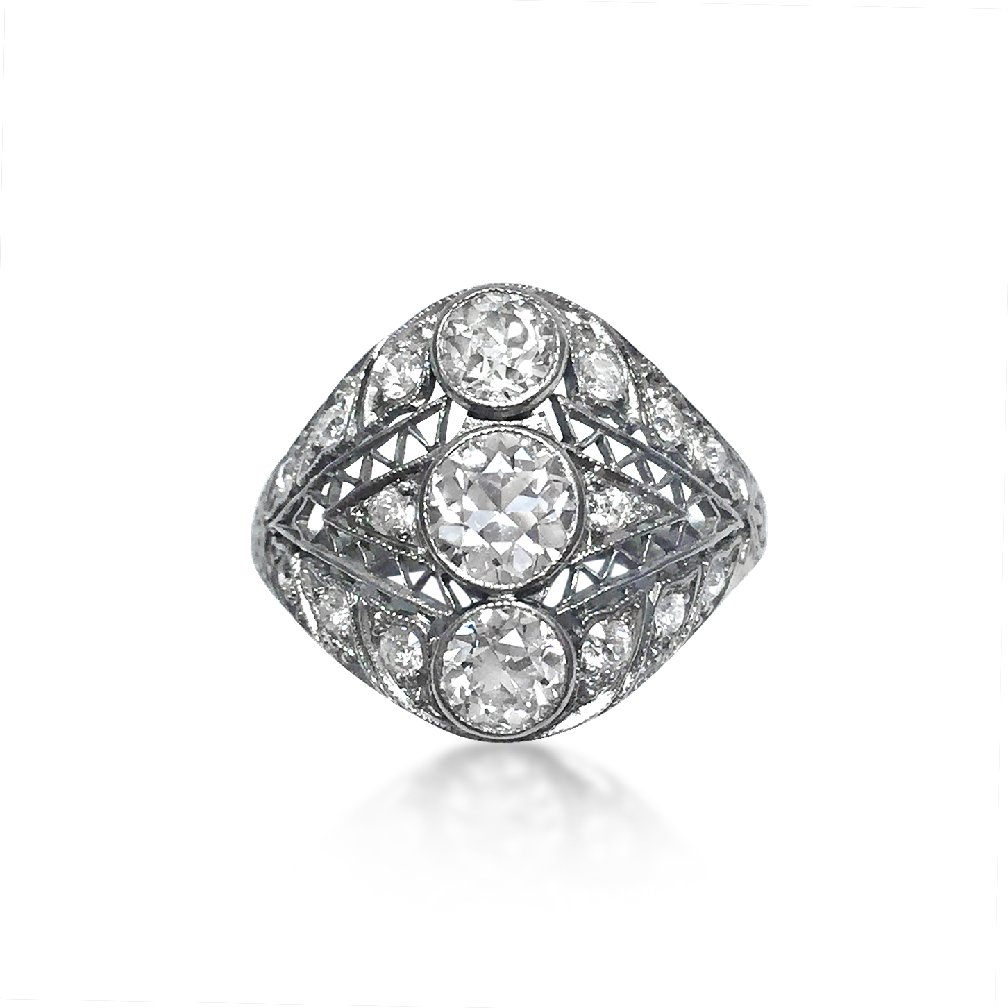 An Edwardian Diamond Ring  