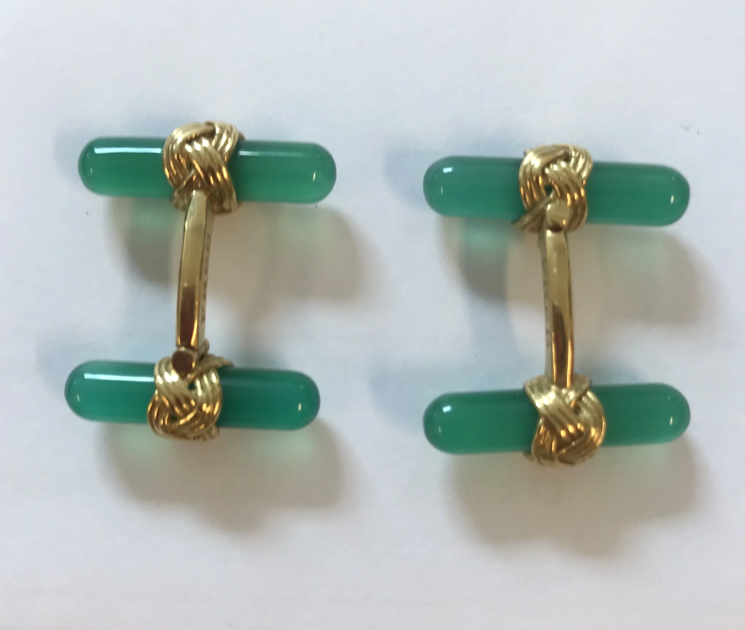 CF007:190425 18K old and chrysophrase cufflinks by Fred PO.JPG