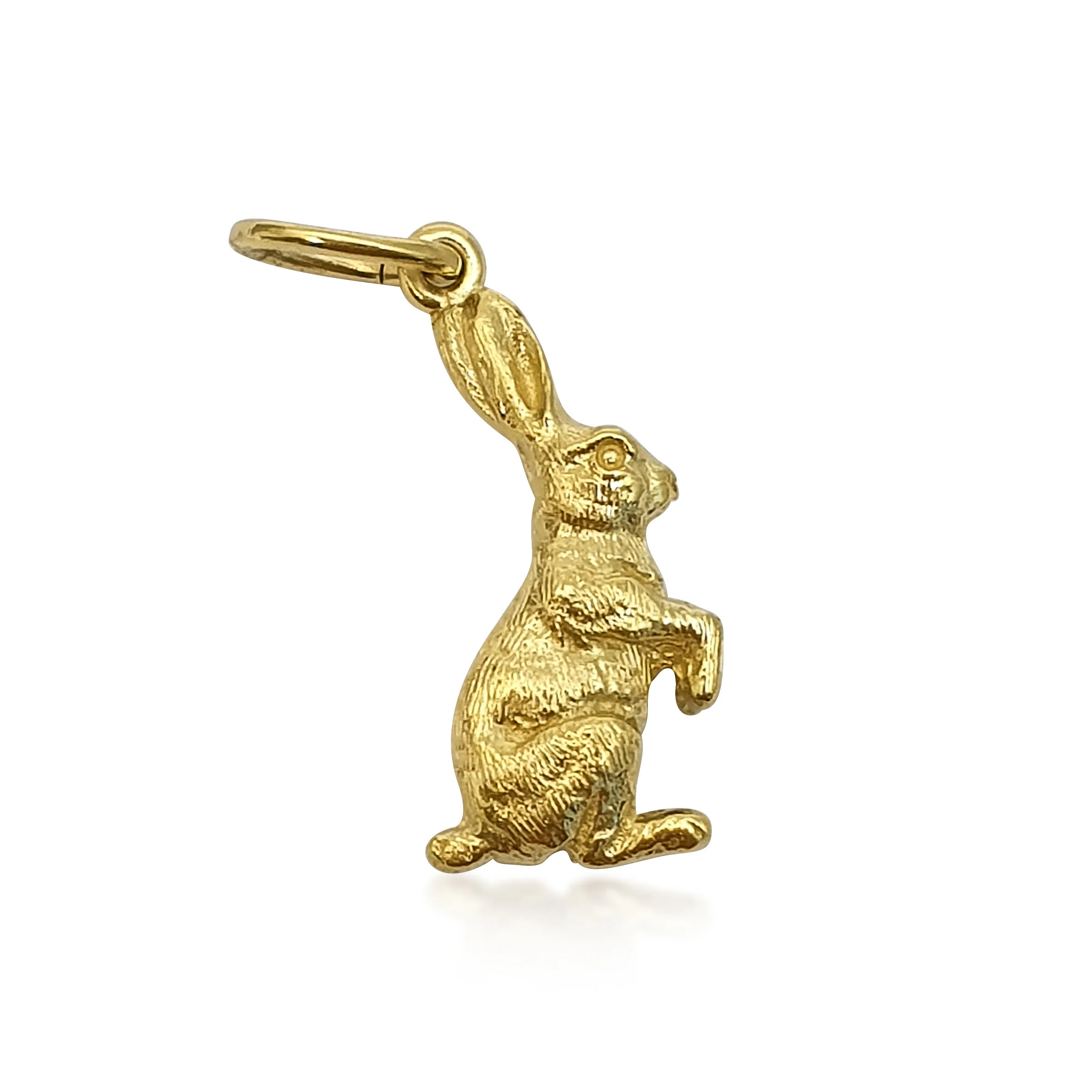 PD068:200326 18K YG Rabbit Charm.jpg