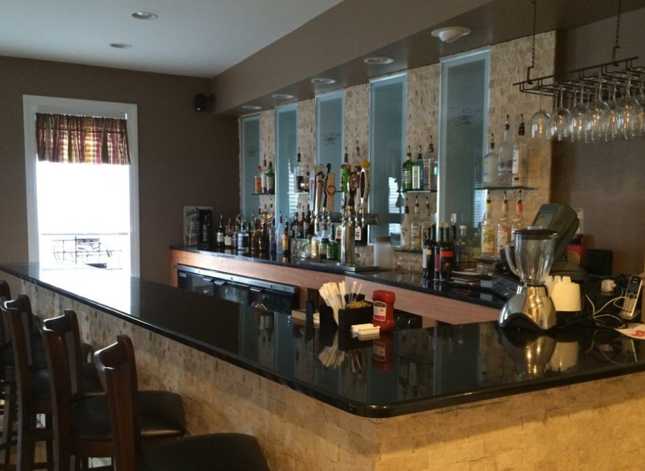 Two River's Grill Bar