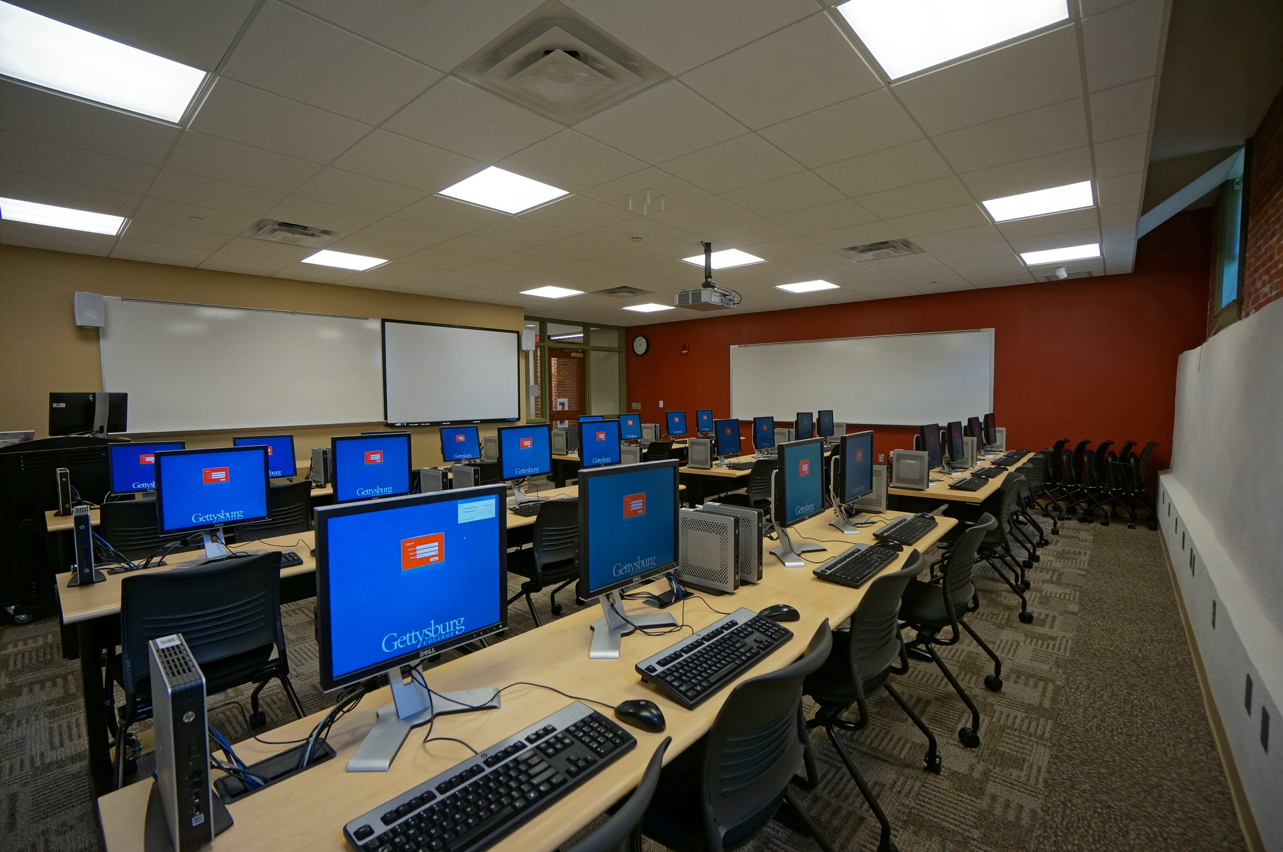 computerlab.jpg