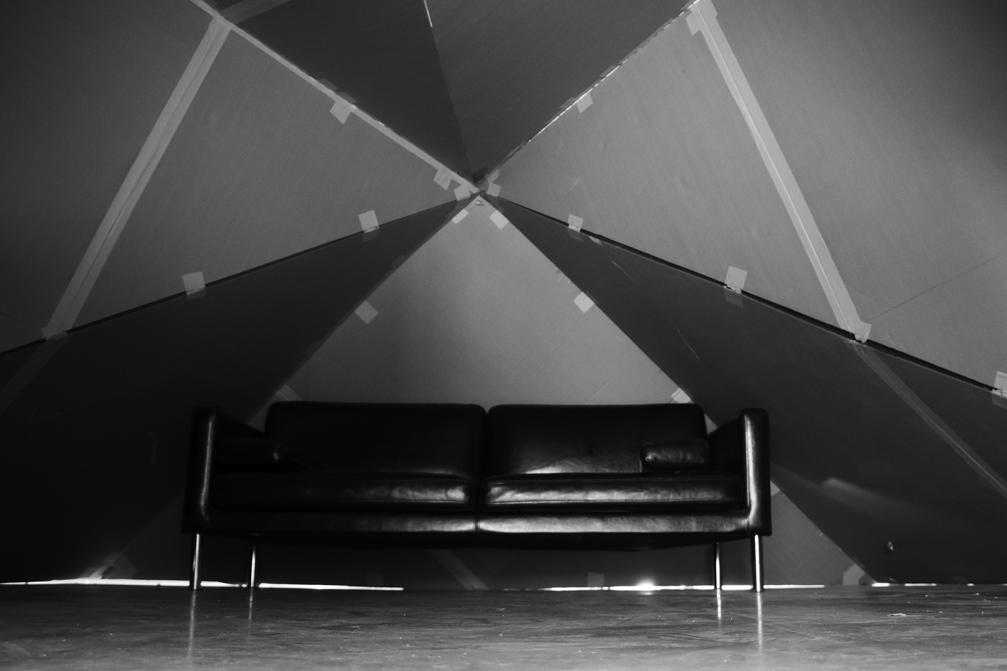 CARDBOARD_INTERIOR_SMALL.png