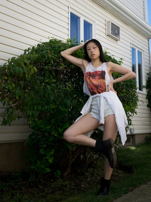 Outfit 5, LA crop, denim shorts, white button down