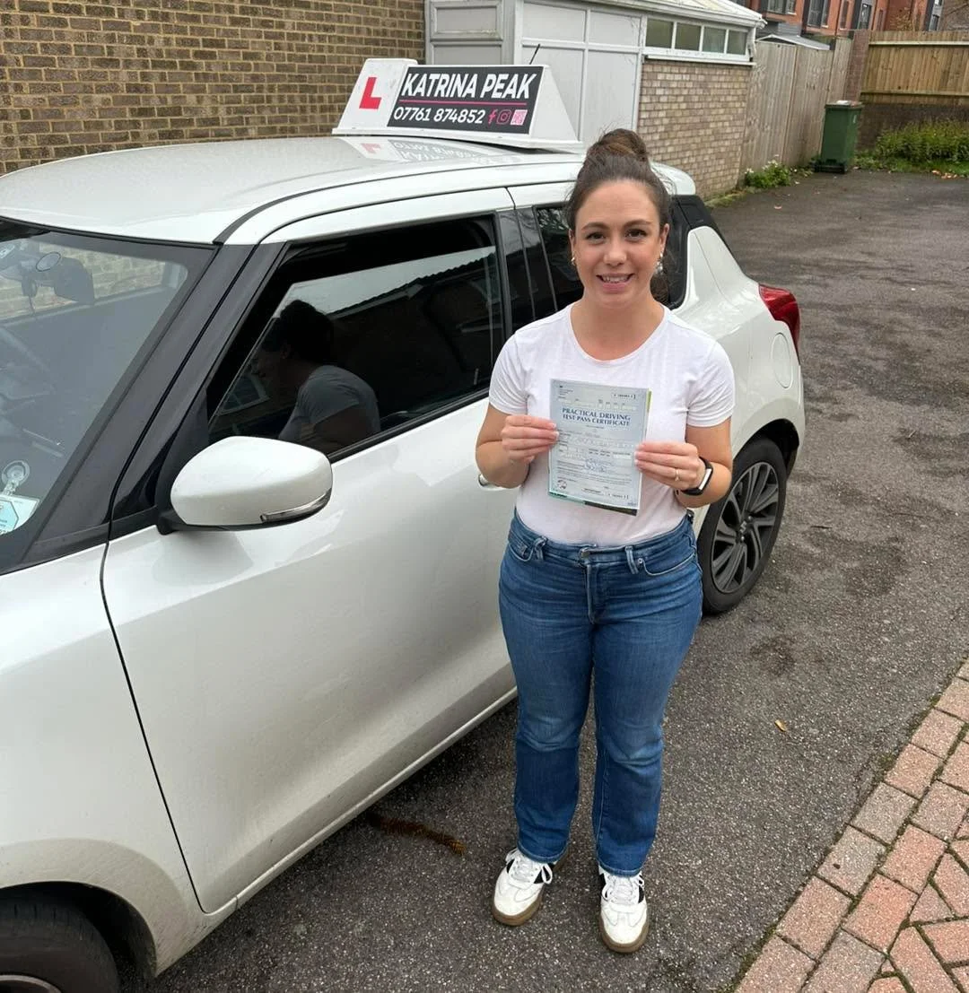 The best days are when this happens&hellip;
Huge congratulations to Mavs on passing her driving test! It&rsquo;s been so much fun teaching you, I&rsquo;ve loved every minute and will miss our lessons! You&rsquo;ve worked so hard to achieve your full 