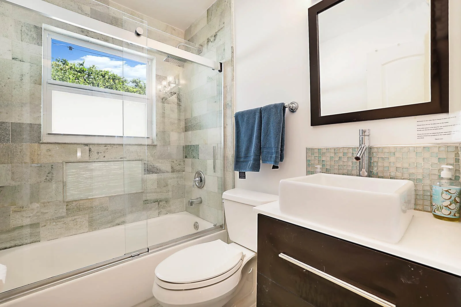 17_338_NE_7th_Avenue17_mls.jpg