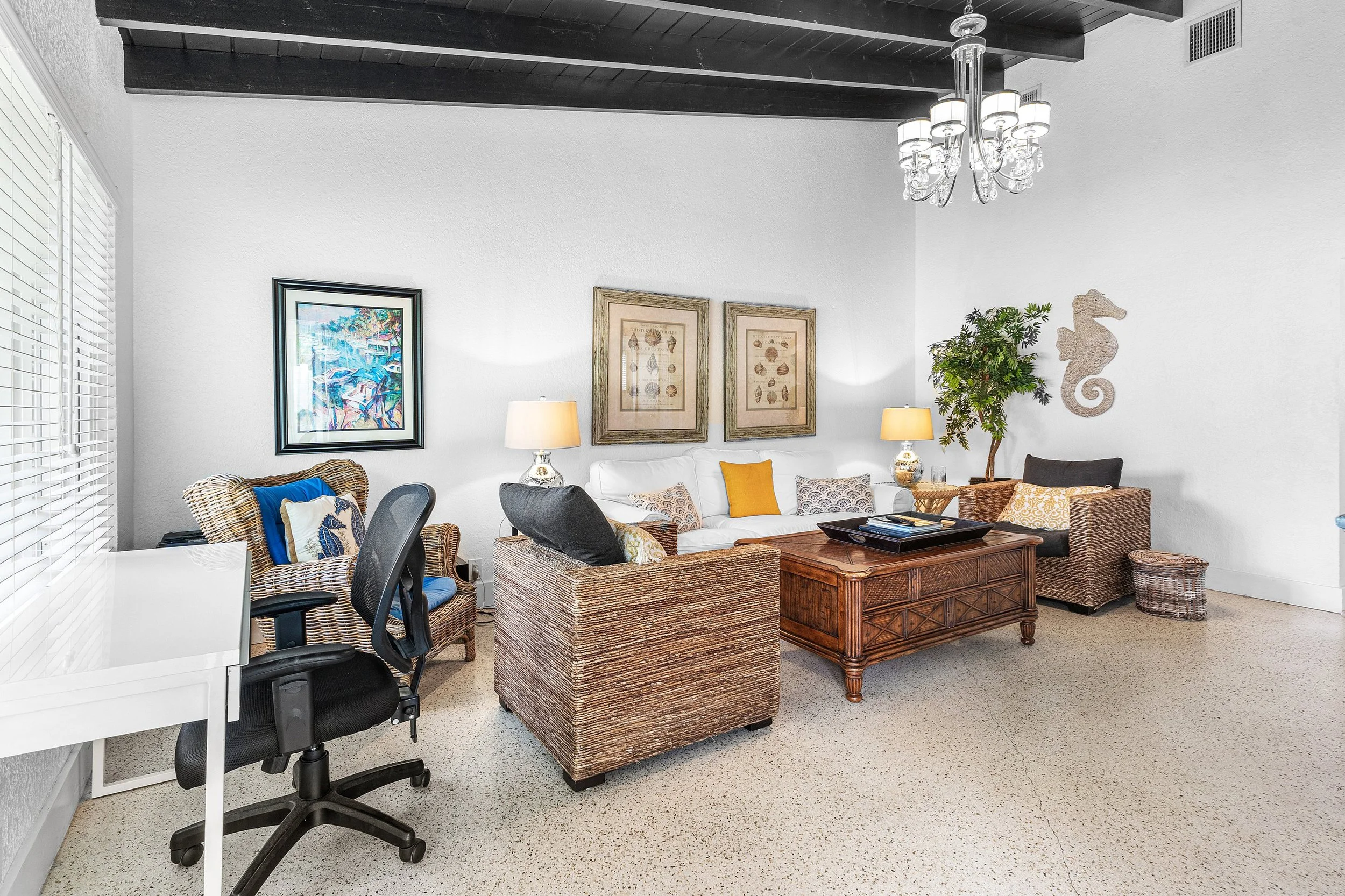 007-342Northeast7thAvenue-DelrayBeach-FL-33483-SMALL.jpg