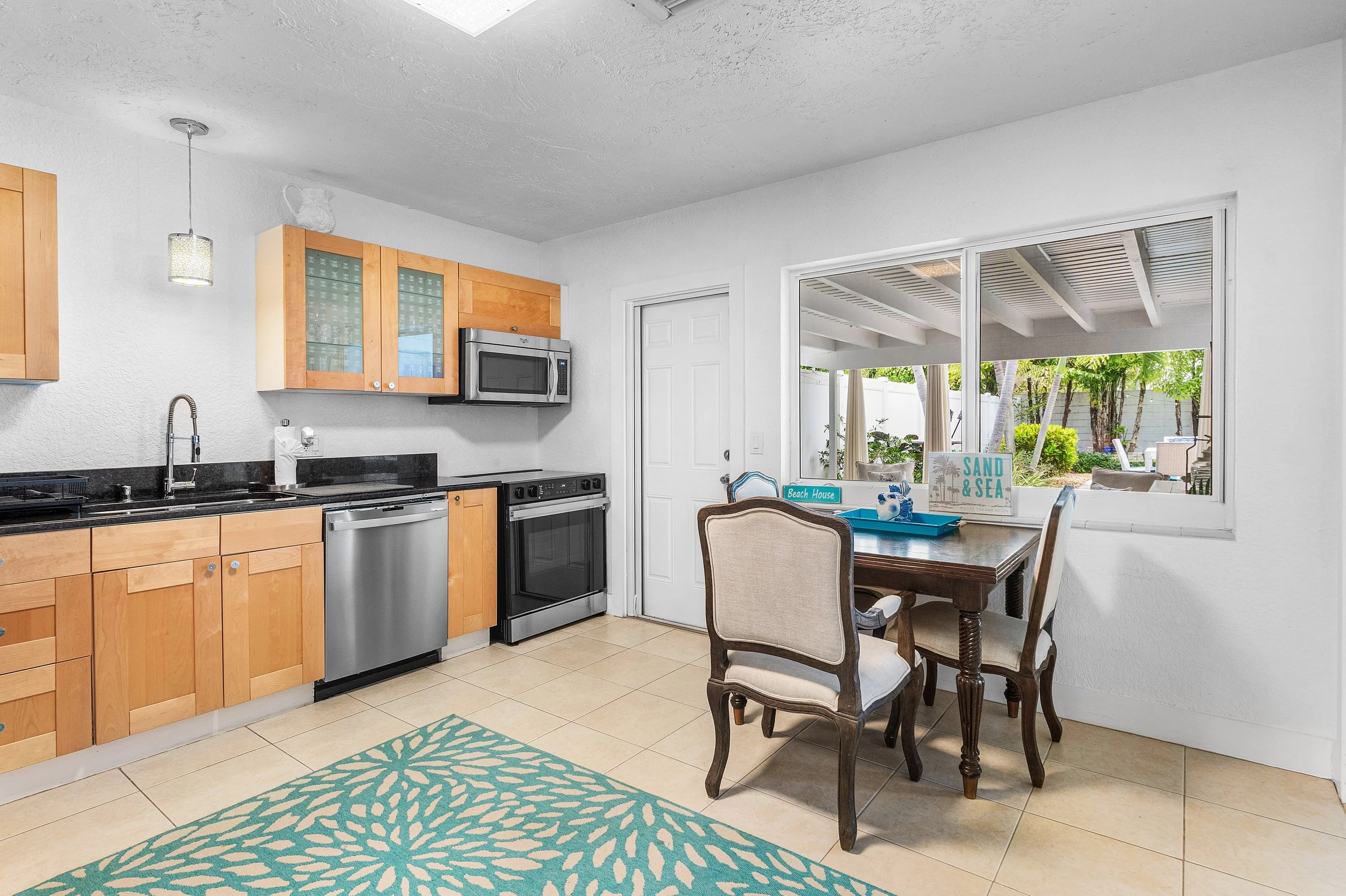 010-342Northeast7thAvenue-DelrayBeach-FL-33483-SMALL.jpg