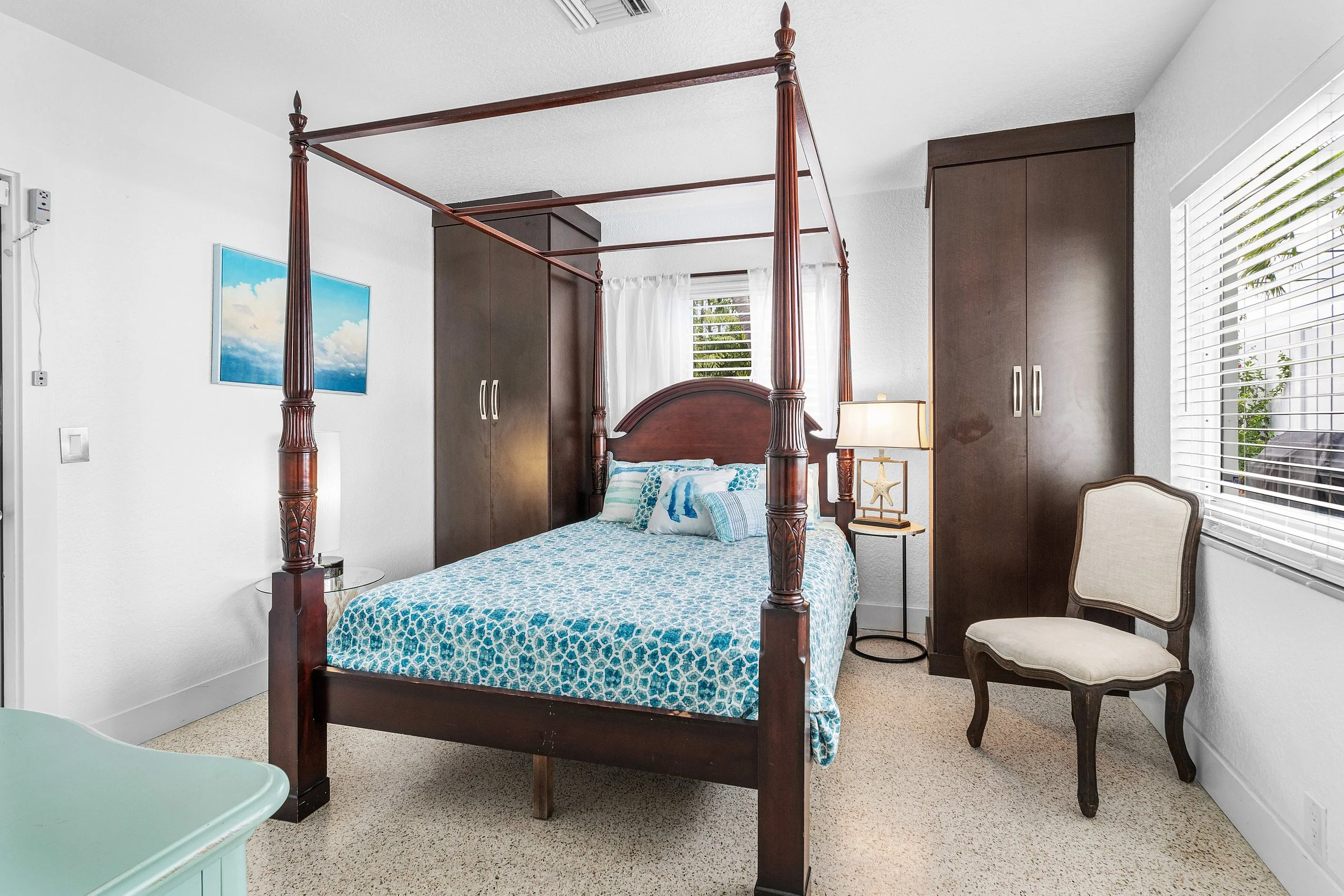 015-342Northeast7thAvenue-DelrayBeach-FL-33483-SMALL.jpg