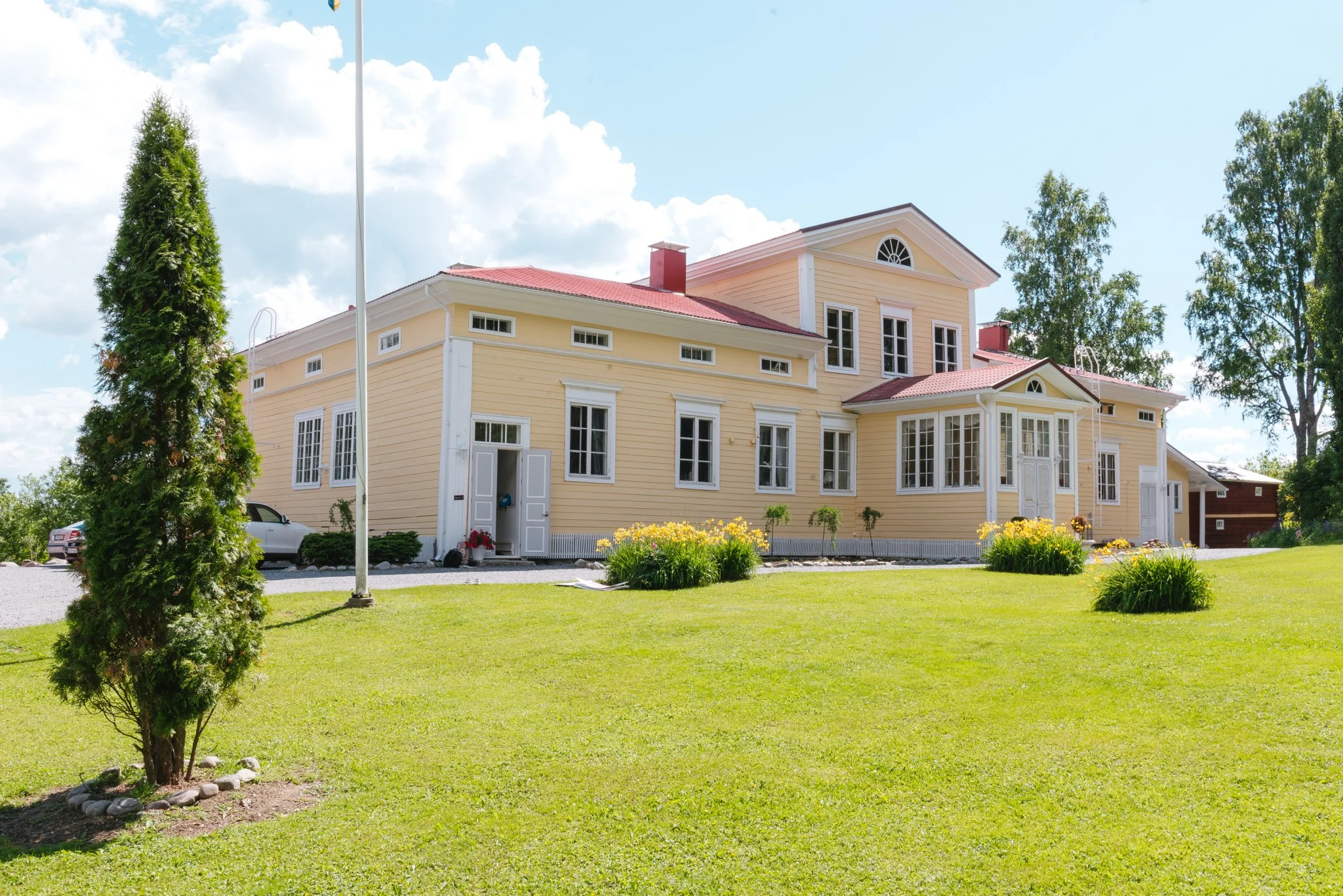 tuomiston-kartano.jpg