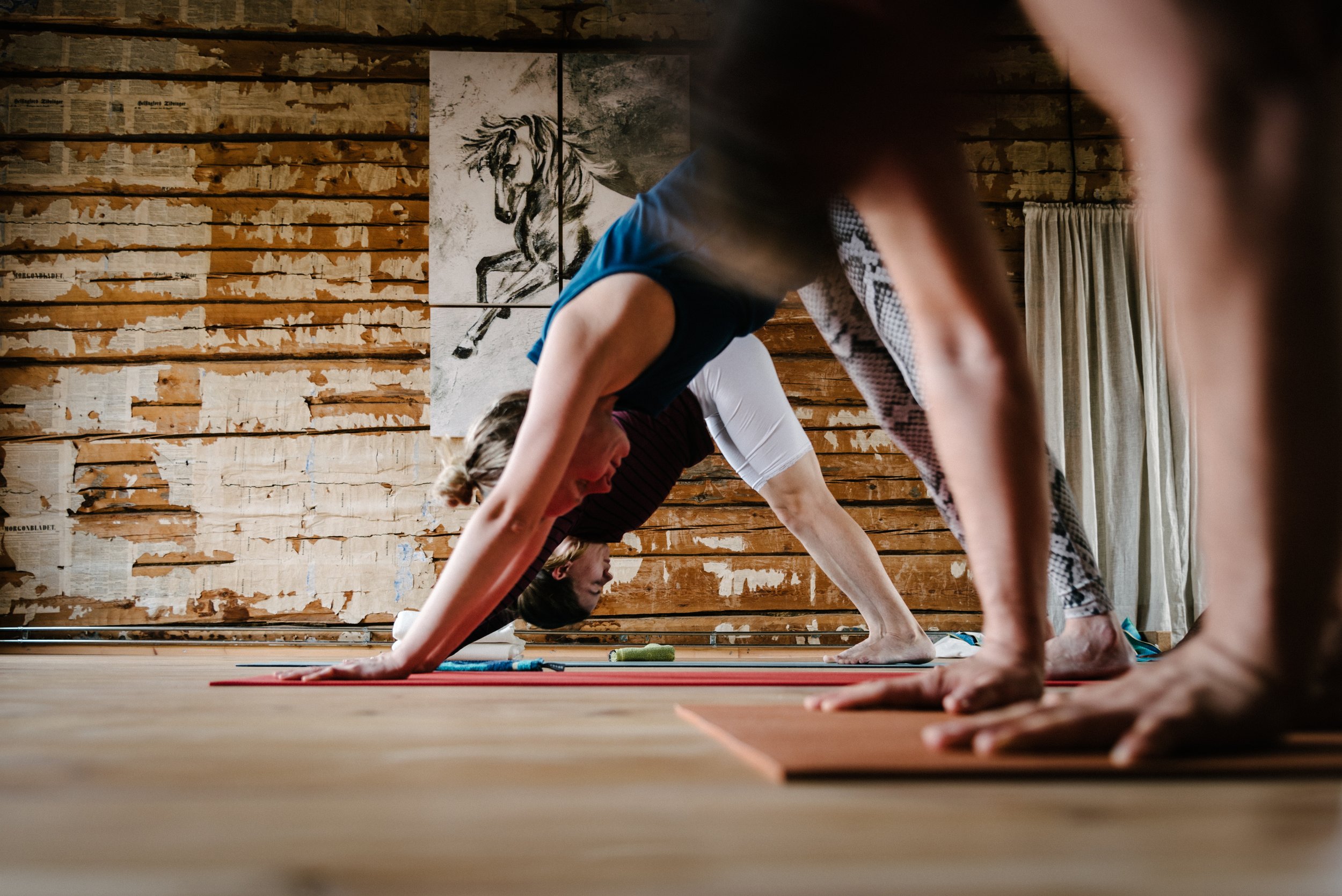 Minä tässä ja nyt -joogaretriitti / Pinja Sivonen