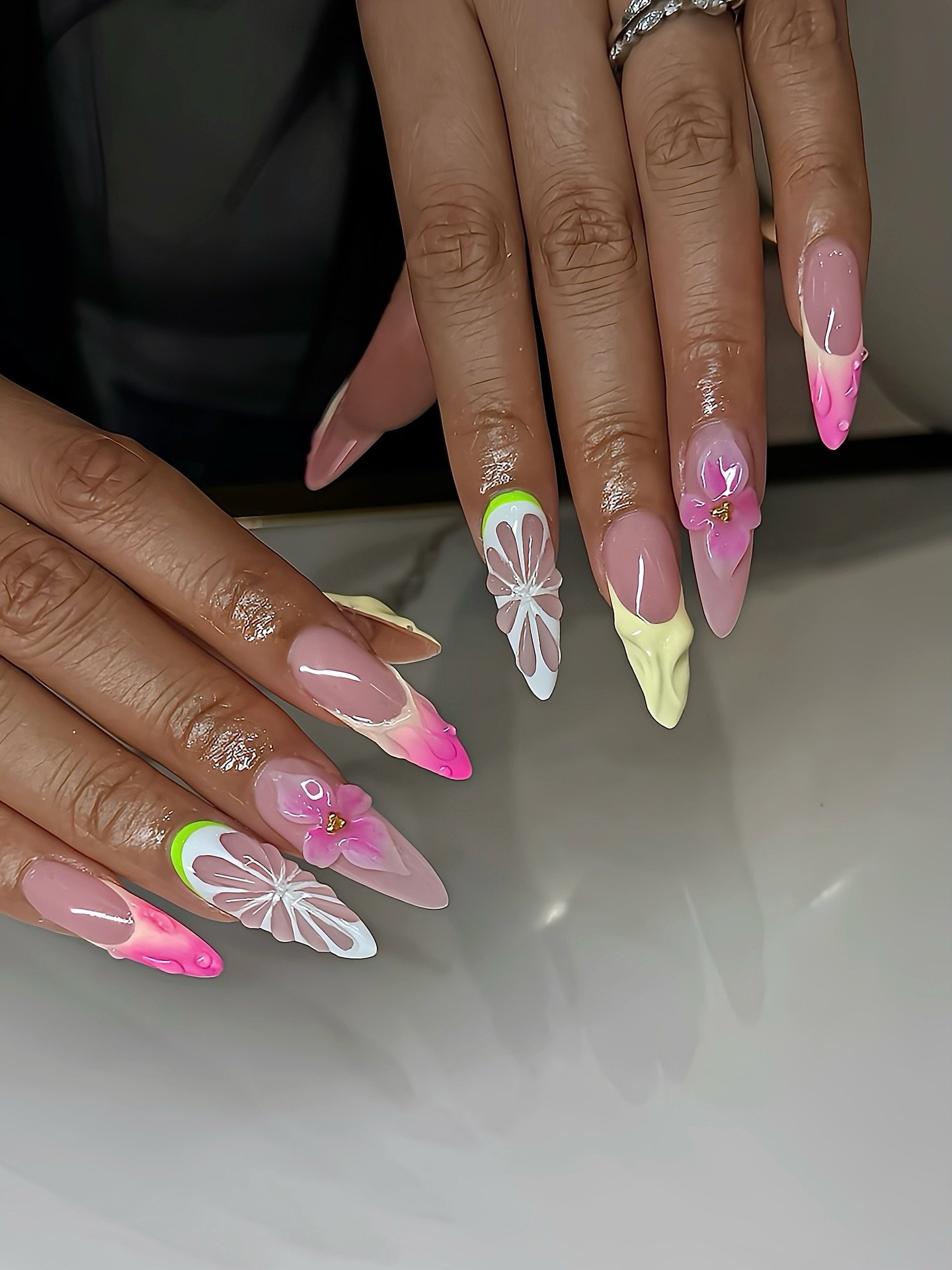Nail artist 🎨: Cadie 

Walk-in welcome!! For appointment:
📱📞Text/call: 📍Sunset: (323)845-0962📍Selma: (323)681-5553
💻www.colorcoatla.com
 Biz hours: M-Sat: 10am-7:30pm || Sun: 10am-5pm

#nailart&nbsp;#HollywoodNails&nbsp;#naildesign&nbsp;#nailst