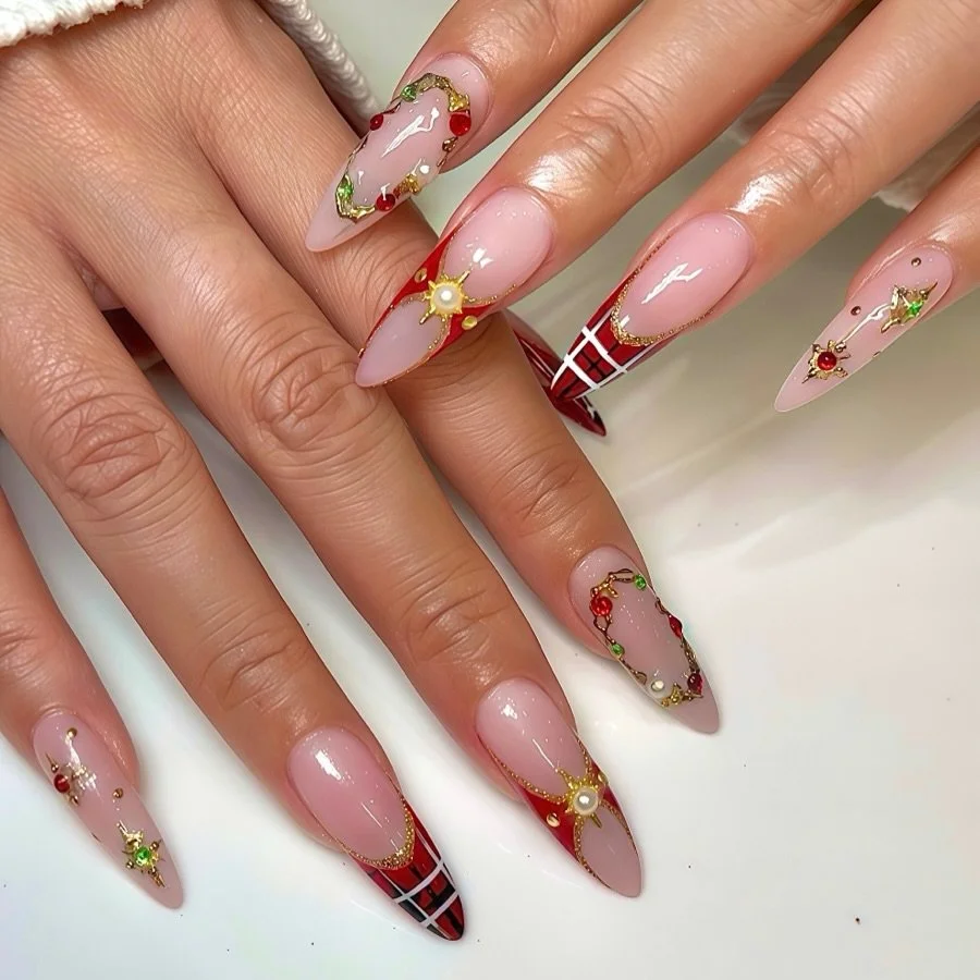 Sparkle season is here ✨

Walk-ins welcome!
📞 Text/call to book:
&mdash; 📍 Sunset: (323) 845-0962
&mdash; 📍 Selma: (323) 681-5553
💻 www.colorcoatla.com (www.colorcoatla.com)
🕒 Hours: Mon&ndash;Sat 10am&ndash;7:30pm | Sun 10am&ndash;5pm

💅 Set b