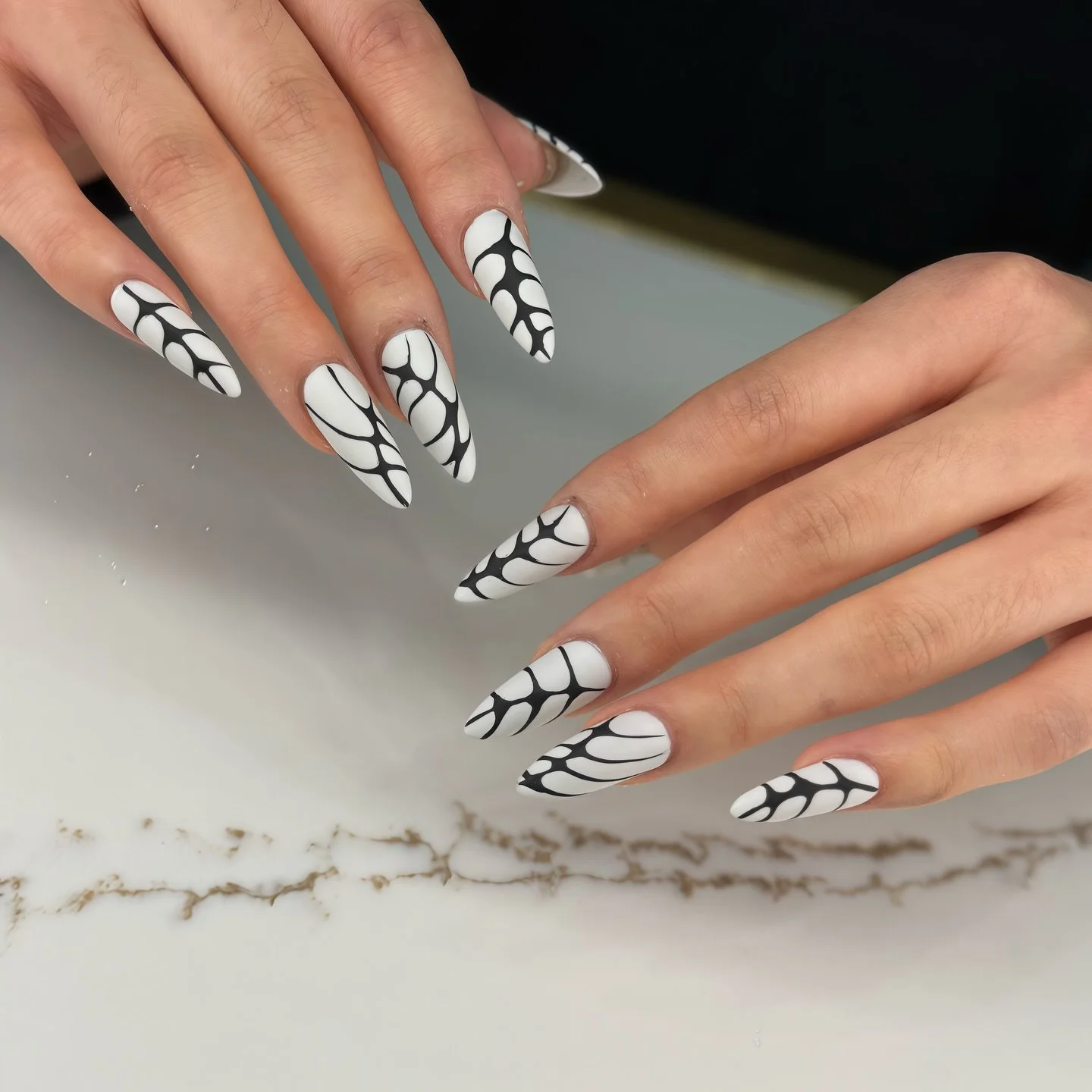 ✨Details Matter. Always. ✨

Walk-ins welcome!
📞 Text/call to book:
&mdash; 📍 Sunset: (323) 845-0962
&mdash; 📍 Selma: (323) 681-5553
💻 www.colorcoatla.com (www.colorcoatla.com)
🕒 Hours: Mon&ndash;Sat 10am&ndash;7:30pm | Sun 10am&ndash;5pm

💅 Set